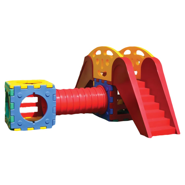 Kenzi Slide with Tunnel and Cubic House